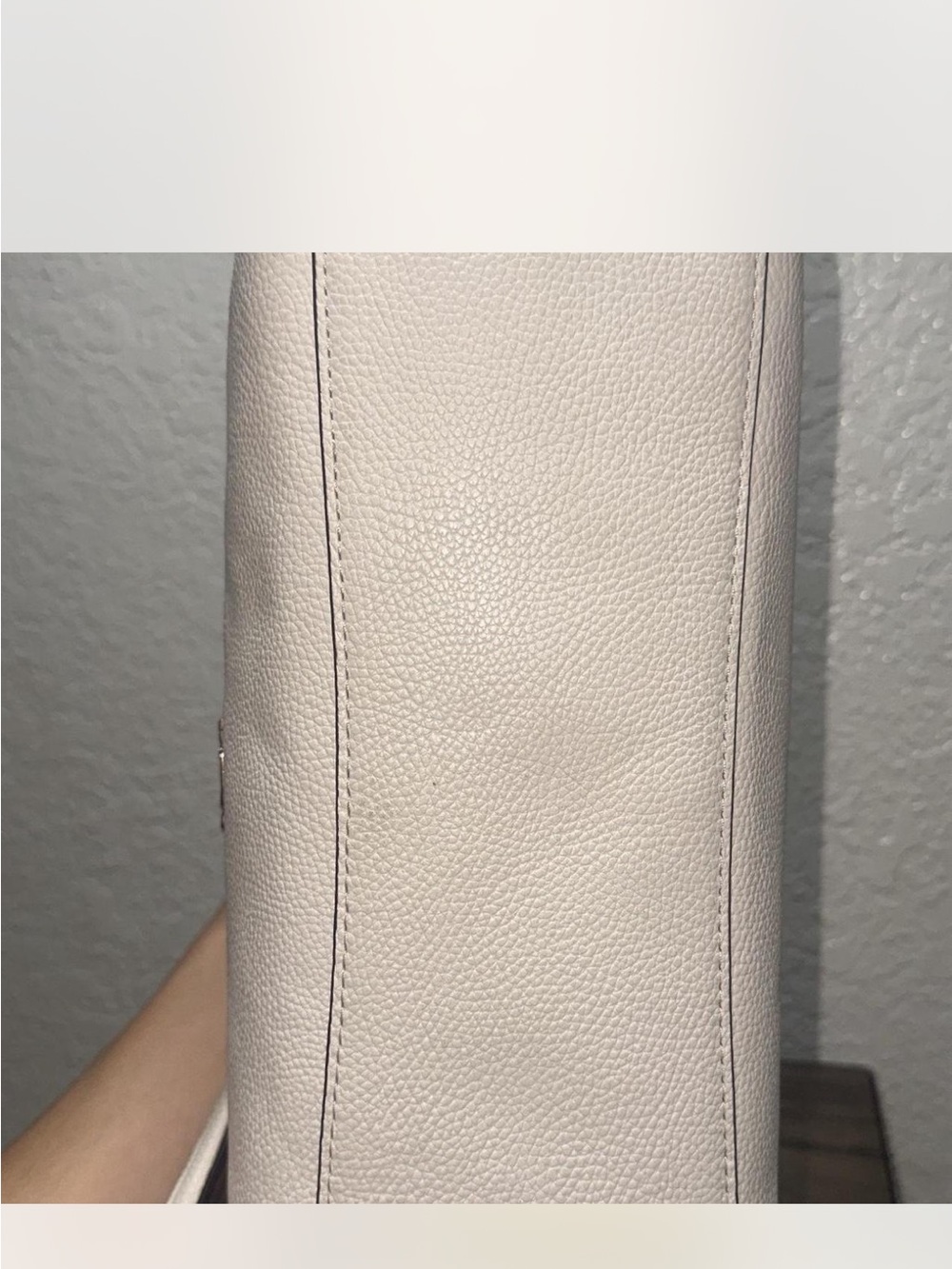 Coach Pebbled Leather Chain Strap Tote Shoulder Bah Turnlock Closure - Picture 3 of 5